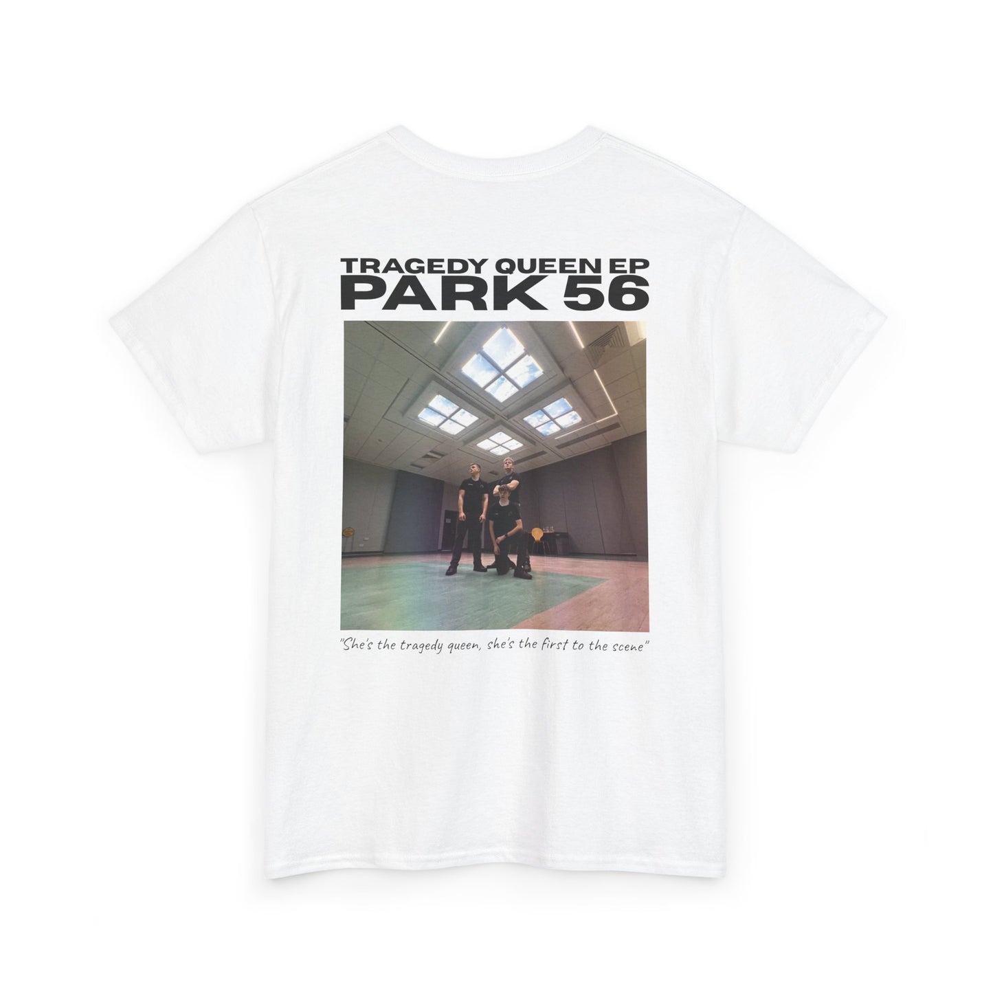 “First to the scene” T-Shirt