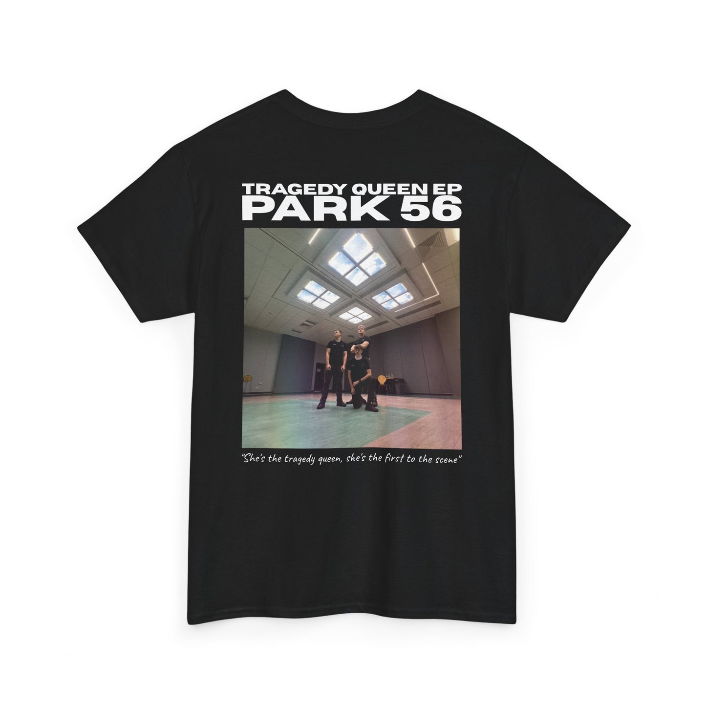 “First to the scene” T-Shirt